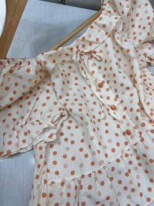 Polka Dot Puff Sleeve Peplum Top