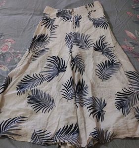 ✨Women flowy capri / palazo