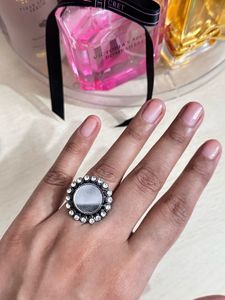 Statement Mirror & Rhinestone Ring
