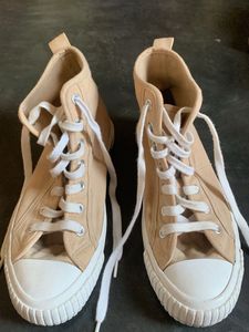 H&M trainer shoe