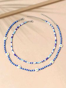 Cute Beaded Daisy Choker Set