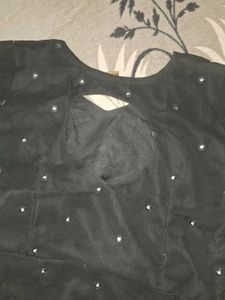 Green &amp; Black Sequined Kurta Set