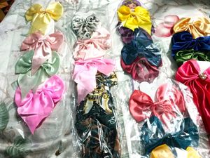 Set of Assorted Satin Bow Hair Clips