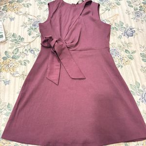 Elegant Mauve Bow Dress