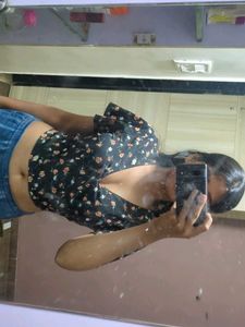 Cute Floral Print Top