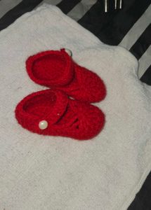 Red Knitted Baby Shoes