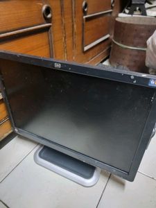 HP Monitor, CPU, Keyboard, Speakers And Mouse