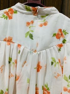 Beautiful Floral Top .