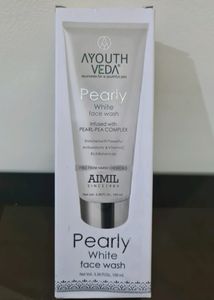 AYOUTHVEDA - PEARLY WHITE FACEWASH