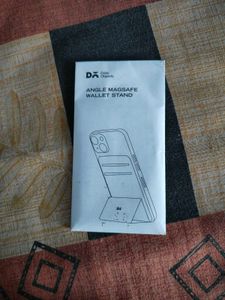 daily objects mag safe wallet with stand feature