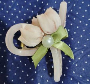 Floral Hair Claw Clip