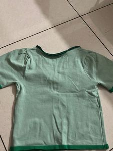 t shirt