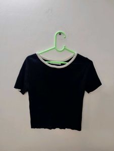 Black Cropped Ribbed Knit Top