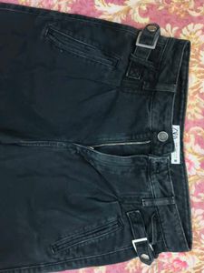 Stylish Wide-Leg Black Denim Jeans