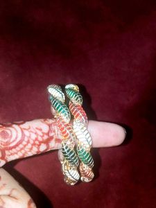 Embellished Leaf Design Bangles