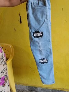 a denim jeans with