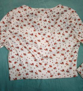 Floral Print V-Neck Crop Top