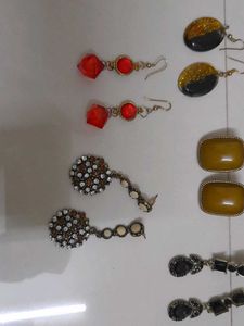 Assorted Dangle Earrings Set