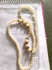 Pearls Neck peice