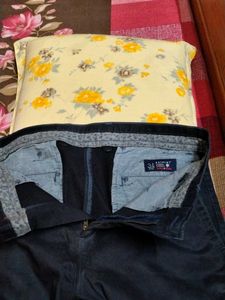 Men's black Chinos