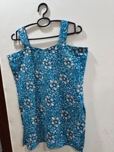 Blue Floral Print Sleeveless short kurti