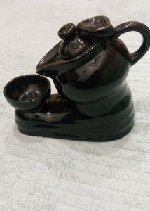 black showpiece
