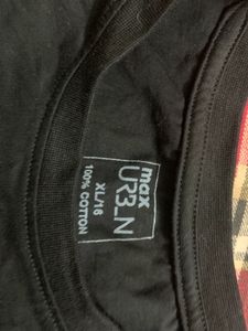 Max Urban Black T-Shirt