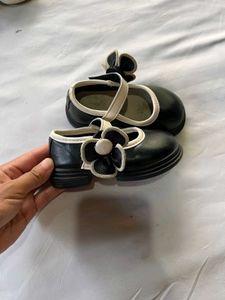 Cute Black Mary Jane Shoes with Bows