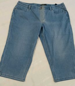 Classic & Comfy Knee-Length Denim Shorts