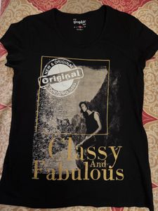 Classy & Fabulous Graphic T-Shirt