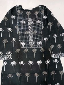 Black Suit Set With Dupatta