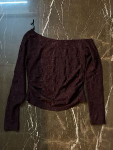 Off-Shoulder Long Sleeve Top