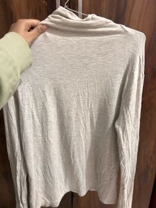 Gray Turtleneck Long Sleeve Top