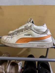 Puma Women’s Comfort Casual Sneakers