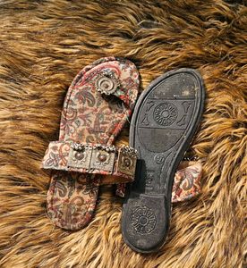 Ethnic Toe Ring Sandal