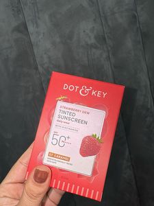 Dot & Key Strawberry Dew Tinted Sunscreen