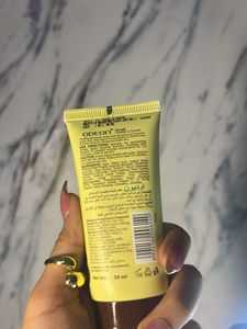 Odeon Face &amp; Body Scrub + freebie