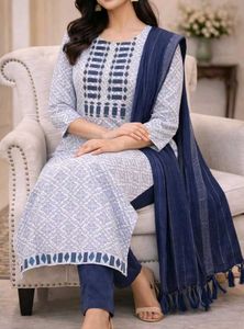 Elegant Blue & White Printed Kurta Set