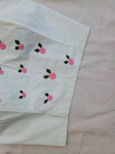 Cute Floral Embroidered Crop Top/blouse