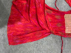 Red &amp; Gold Embellished Kurta