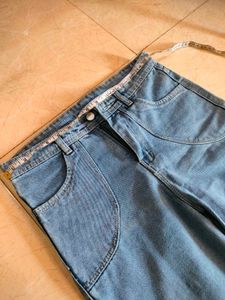 Light Wash Wide Leg Cargo Jeans 🪐🦢💌🕊️🐚🦪