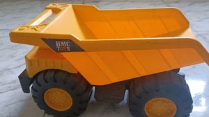 Kids Dump Truck Toy