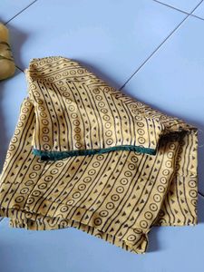 Discount Offer Printed Saree With Blouse