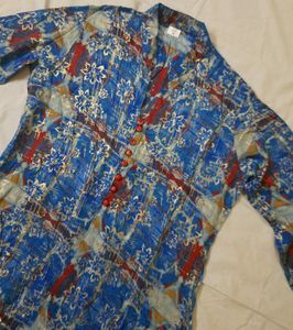 Women Blue Front Slit Kurta