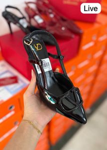 Chic Black Patent Slingback Heels