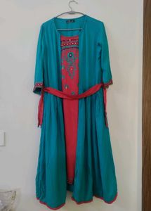 Beautiful Teal dress with Pink Inner