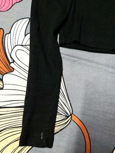 full sleeve top