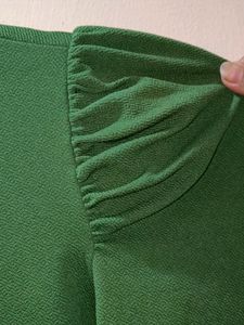 ILLI LONDON Green Top