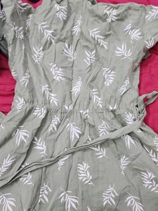 leafy green top which can be casual for both malls