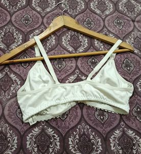 Triumph Elegant Lace Bra(FIXED PRICE)